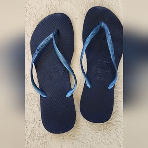 Blue Havaianas size 9.5 flip flops